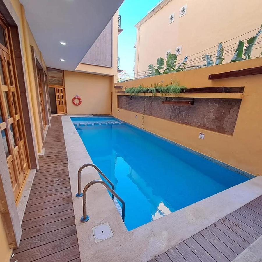Cancun International Suites エクステリア 写真
